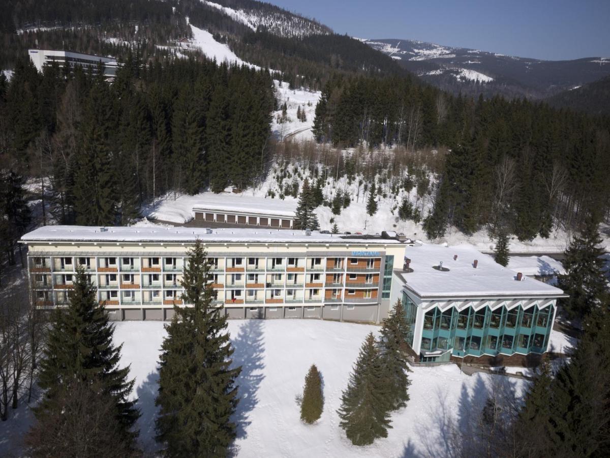 Interhotel Montana Špindlerŭv Mlýn Eksteriør billede