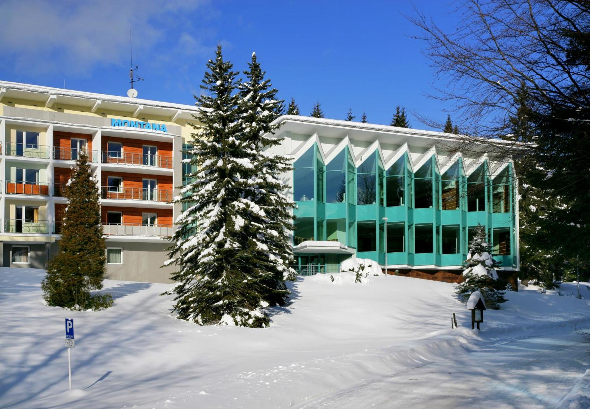 Interhotel Montana Špindlerŭv Mlýn Eksteriør billede