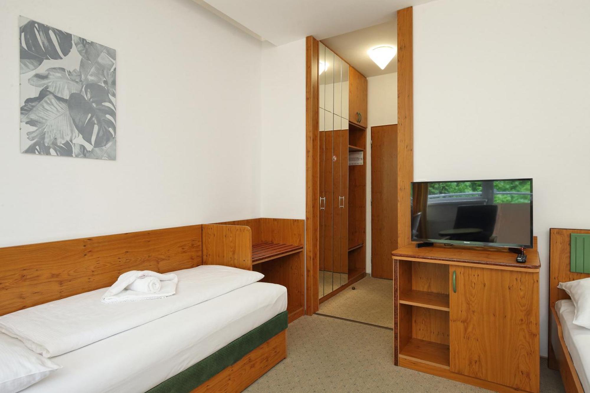 Interhotel Montana Špindlerŭv Mlýn Værelse billede