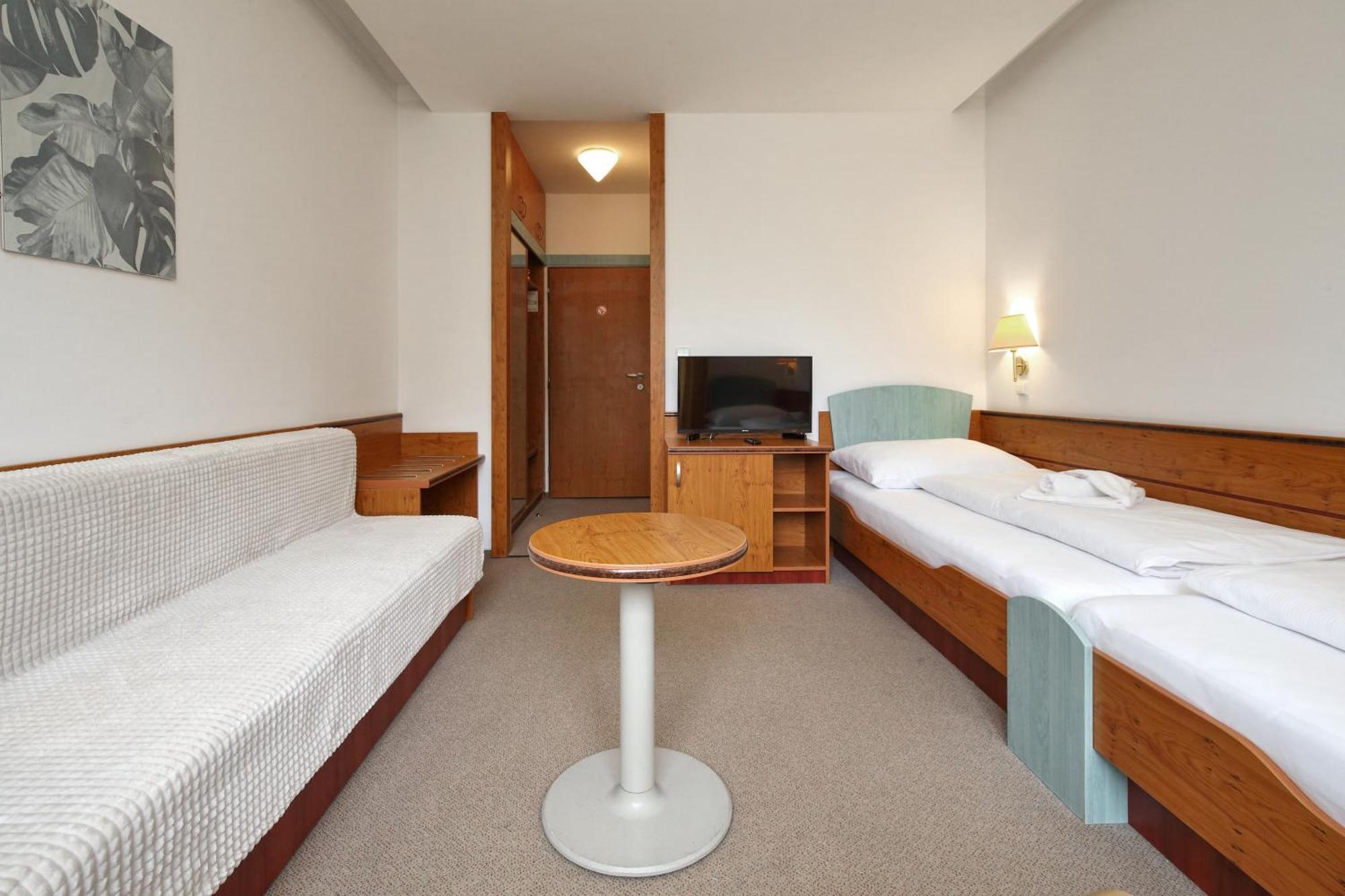Interhotel Montana Špindlerŭv Mlýn Værelse billede