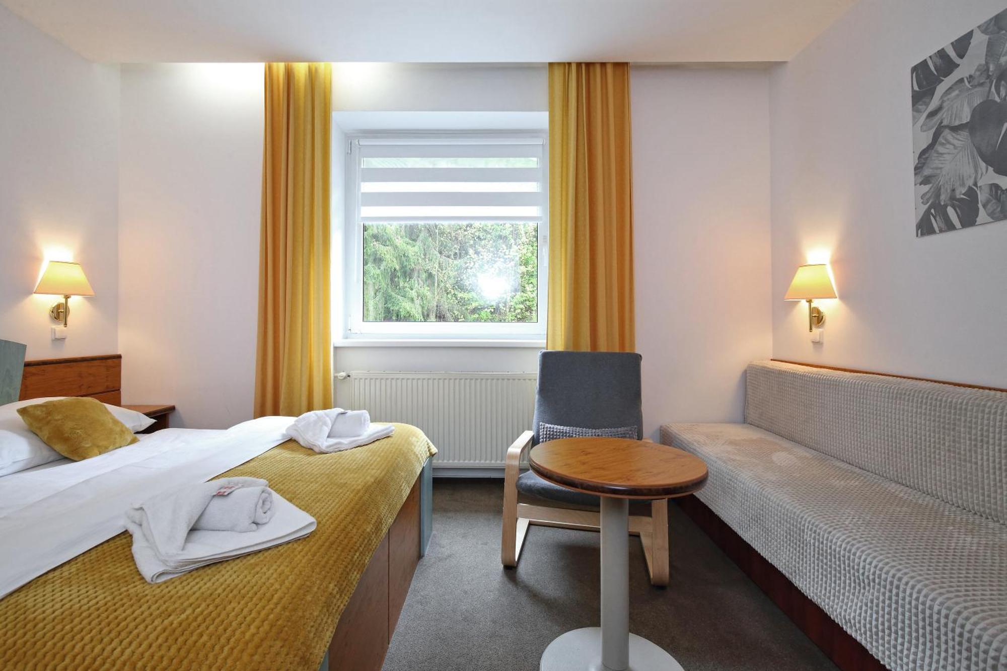 Interhotel Montana Špindlerŭv Mlýn Værelse billede