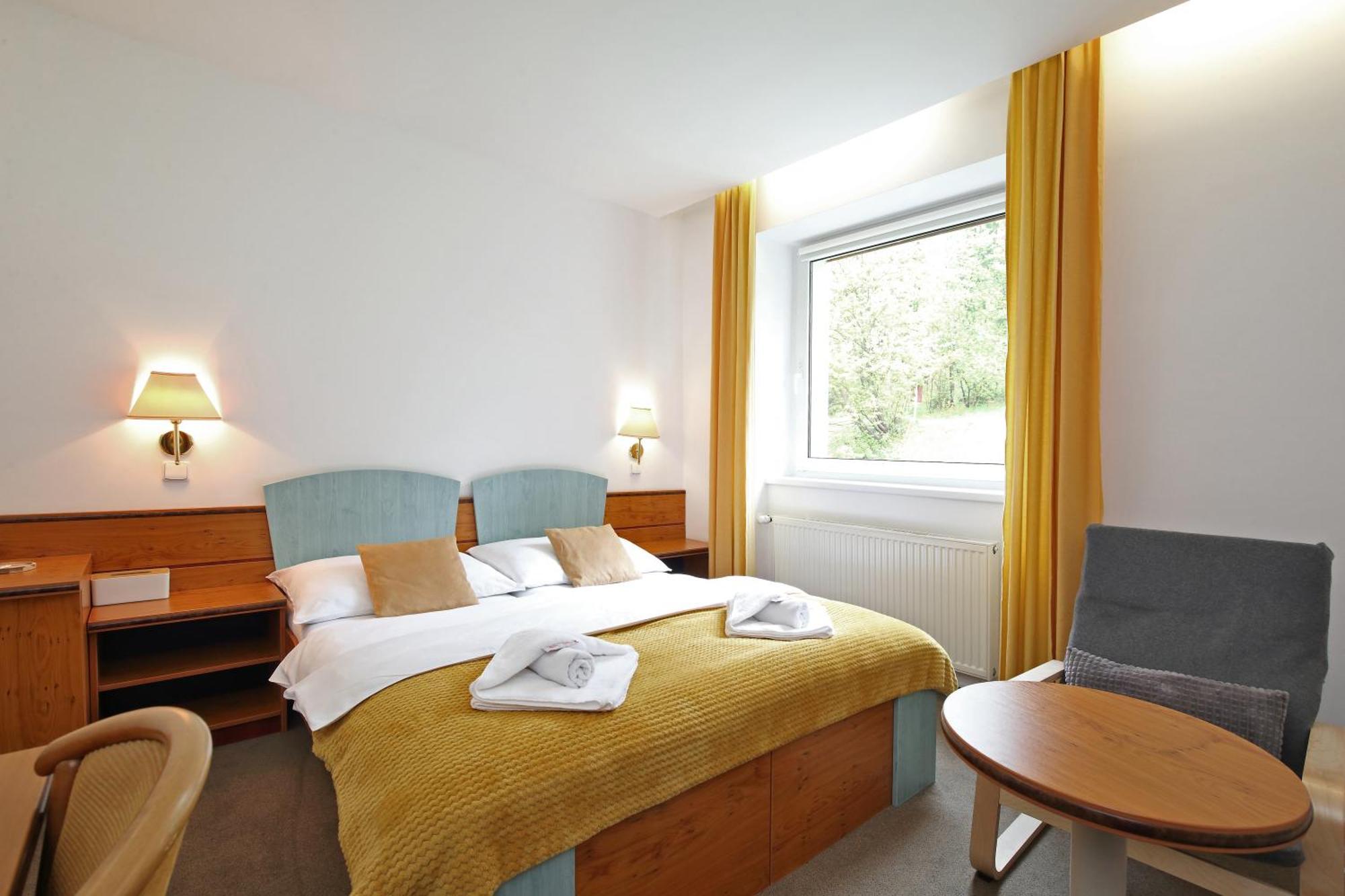 Interhotel Montana Špindlerŭv Mlýn Værelse billede